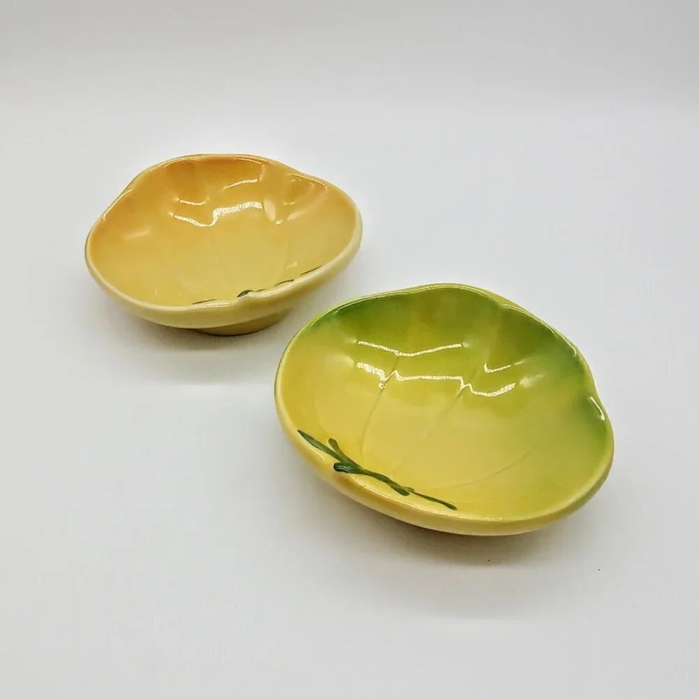 Williams Sonoma Green Yellow Ceramic Clamshell Dishes (2)